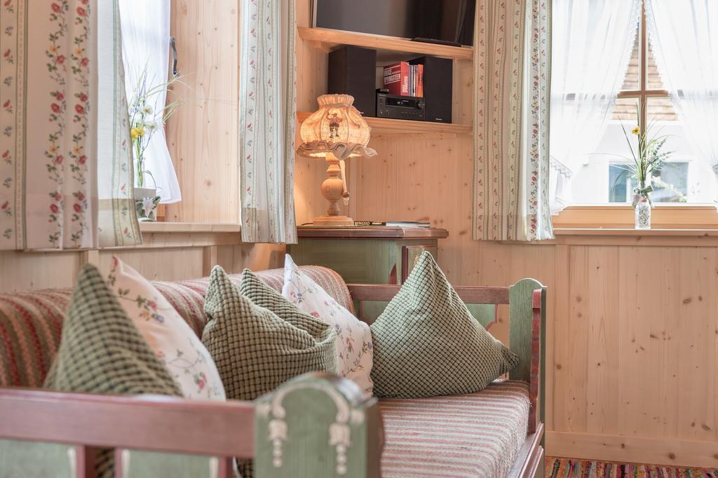 Oetztal Chalet 索滕斯 客房 照片